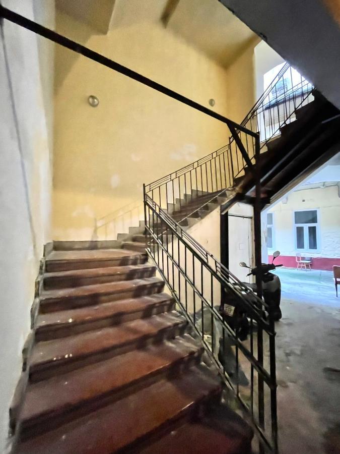 White Apartment Near The Famous New York Cafe Βουδαπέστη Εξωτερικό φωτογραφία